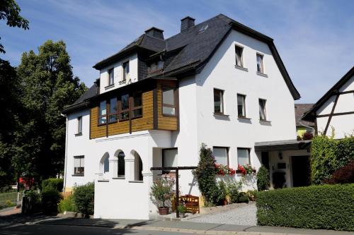 Berg Apartamento | Ferienwohnung "Am Eisenbühl"