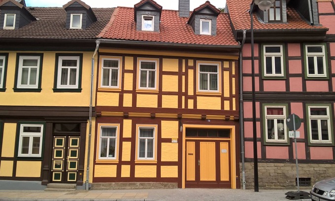 Wernigerode Apartamento | Ferienwohnung am Fuße des Schlosses - Fh/fewo max 4 Erw.+1 Kind,balkon