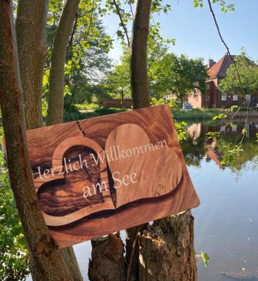 Bad Bodenteich Apartamento | Ferienwohnung am Parksee