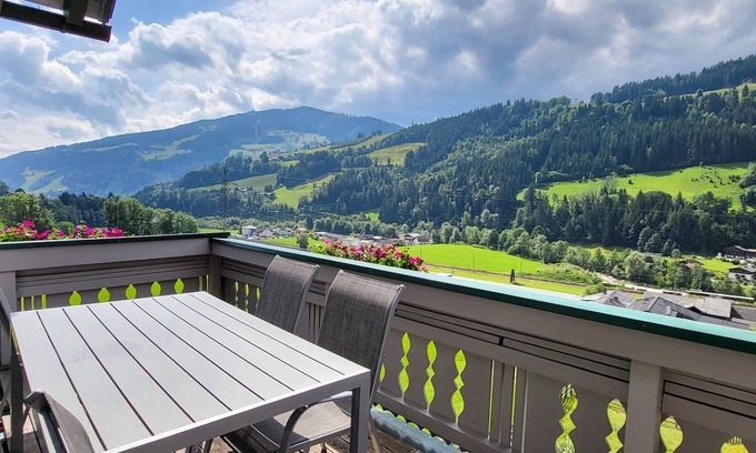 Schladming Apartamento | Ferienwohnung/app. für 6 Gäste mit 65m² in Schladming