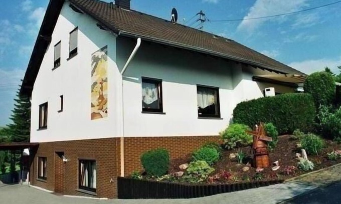 Bickenbach Apartamento | Ferienwohnung/app. für 2 Gäste mit 62m² in Bickenbach