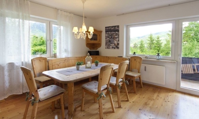 Mittenwald Apartamento | Ferienwohnung/app. für 6 Gäste mit 111m² in Mittenwald