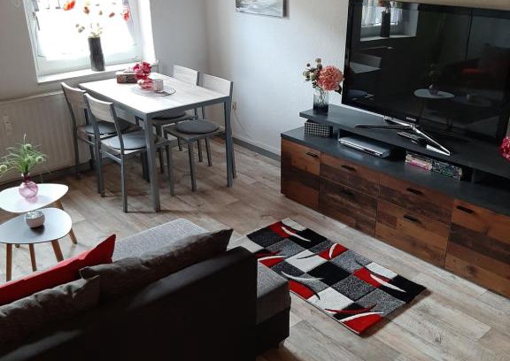 Wolkenburg Apartamento | Ferienwohnung Bonny, Limbach-Oberfrohna