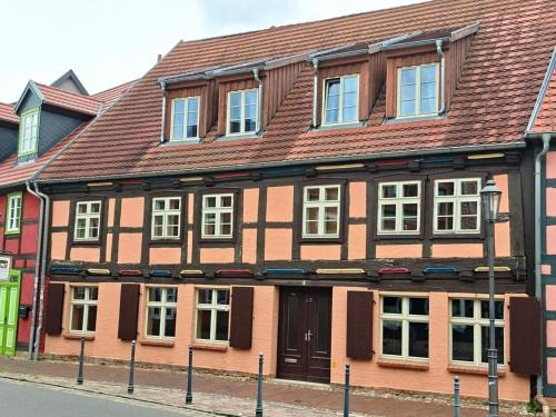 Muritz Apartamento | Ferienwohnung Backbord im Zentrum von Röbel
