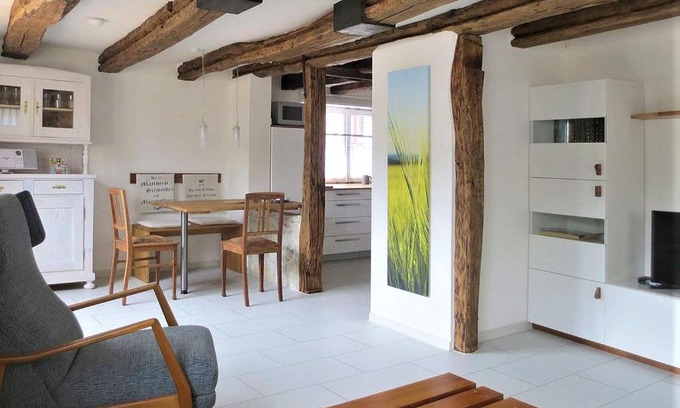 Lenningen Apartamento | Ferienwohnung Die Schmiede