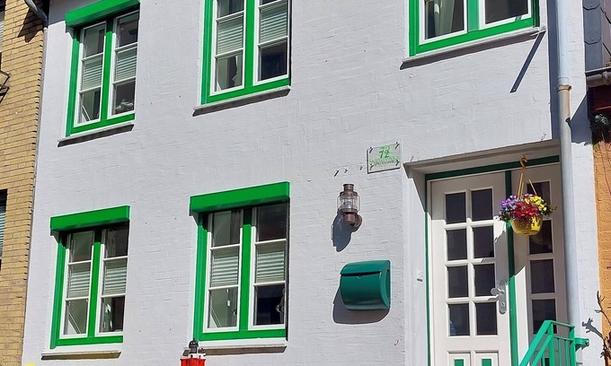 Flensburg Apartamento | Ferienwohnung Heimathafen für 2 Personen im Historischen Kapitänshaus