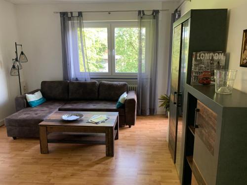 Center Apartamento | Ferienwohnung in zentraler Lage nähe Bahnhof mit 3 Schlafzimmern, Wohnzimmer, Küche, Bad, Gäste-WC und großem Balkon, Parkplätze vorhanden