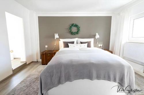 Neuenstein Apartamento | Ferienwohnung Klein