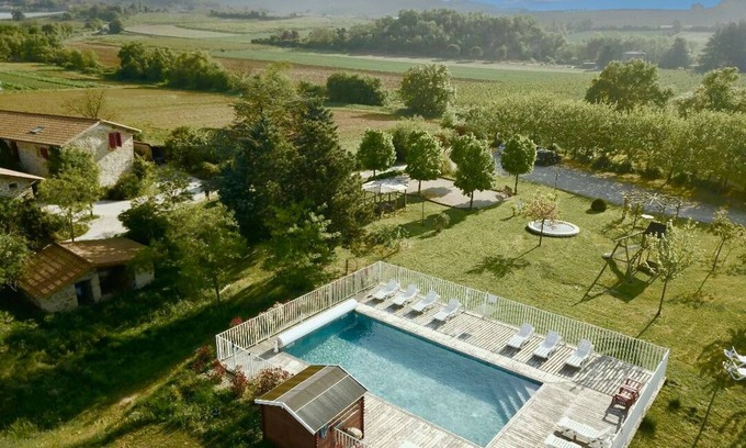 Marsaz Apartamento | Ferienwohnung mit Beheizten Pool bis 5 Personen