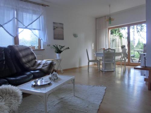 Hirschburg Apartamento | Ferienwohnung NH6