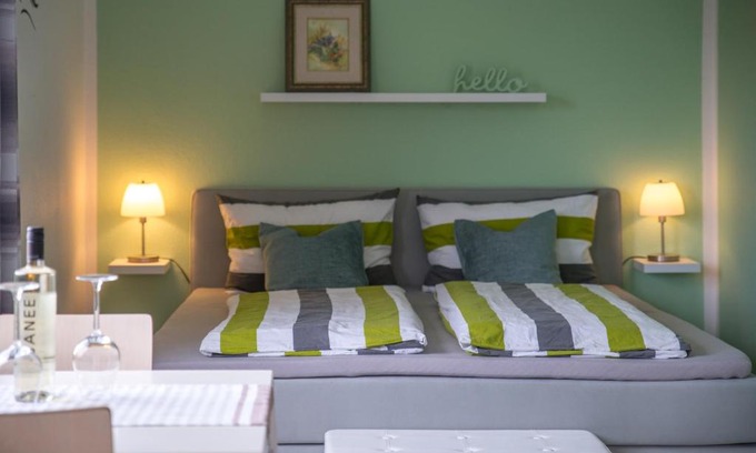 Bad Bergzabern Apartamento | Ferienwohnung Toskana mit Schwimmbad und Sauna