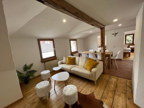 Modautal Apartamento | Ferienwohnungen Am Schloss - Monteurzimmer Reuhl
