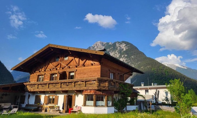 Scharnitz Apartamento | Ferienwohnungen Riedl