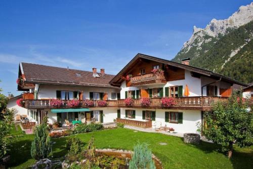 Mittenwald Apartamento | Ferienwohnungen St Christoph