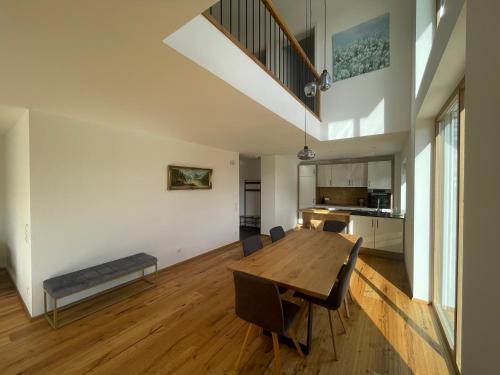 Teisendorf Apartamento | Ferienwohnungen Vogelau