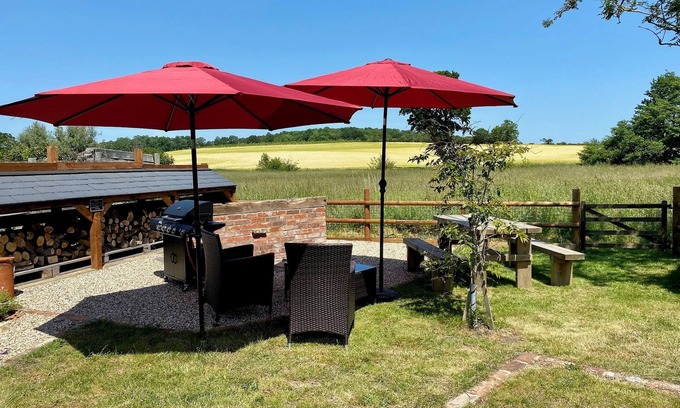 Yoxford Cabaña | Fern Cottage Yoxford Suffolk - close to Suffolk Heritage Coast and Heaths