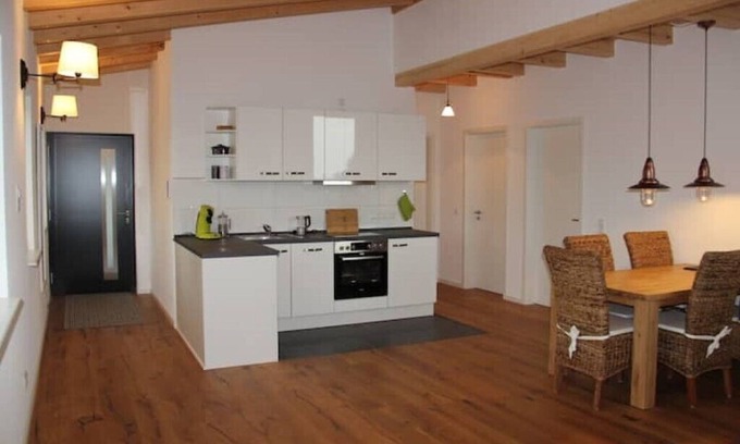 Teningen Apartamento | Fewo Hinundweg-süd mit Elzblick, Nahe Kaiserstuhl