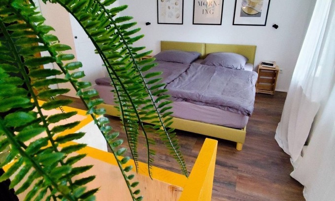Freyburg Casa | "Fewo Korbweide", bathroom, WC - Holiday home to the old basketry