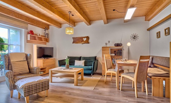 Silberberg Apartamento | Apartamento Kronberg | Apartamento muy bien cuidado para 2-3 personas con terraza