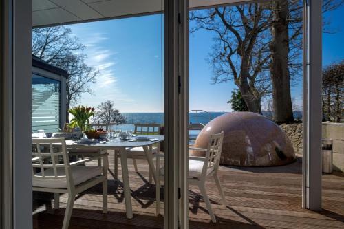 Sassnitz Apartamento | FeWo Silbermöwe - Meerblick,Terrasse, Sauna, Fitness