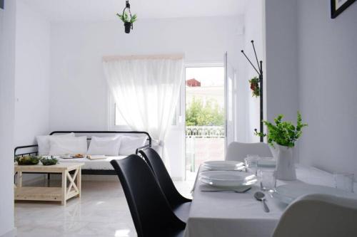 Archangelos Casa | Filia's Family Apartment