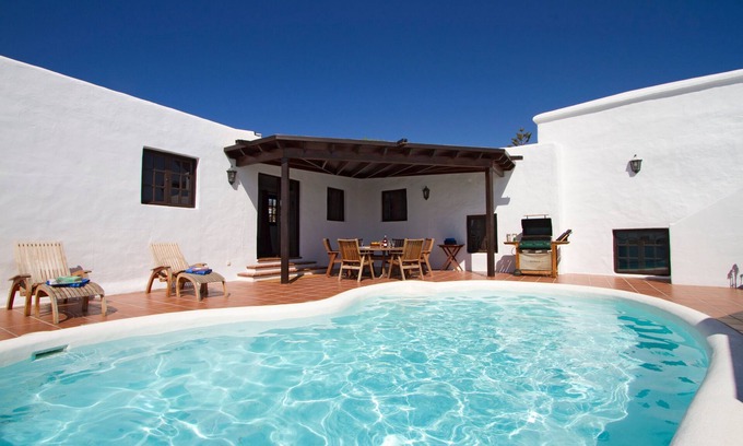 Macher Villa | Finca con piscina privada y vistas impresionantes de colinas y el mar