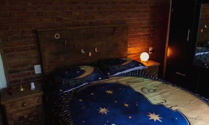 Bouvet Island Cabina | Find Your Perfect Mountain Retreat at House Moon