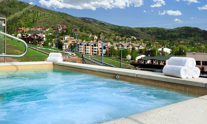 Steamboat Springs Complejo | 𝐅𝐢𝐧𝐝𝐢𝐧𝐠 𝐌𝐞𝐢𝐥𝐢-Luxury Ski-In/Out Paradise Steamboat Resort. 2BR Condo