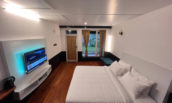 Coonoor Hotel | Finland cottages and suites