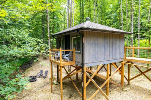 Cosby Apartamento | Fire Pit Tree-Lined Gem in Cosby