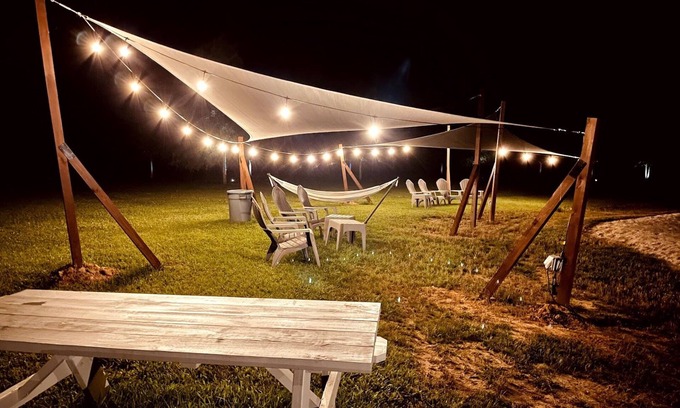 Summit Casa | Firefly Cabin 3 In Southwest Mississippi