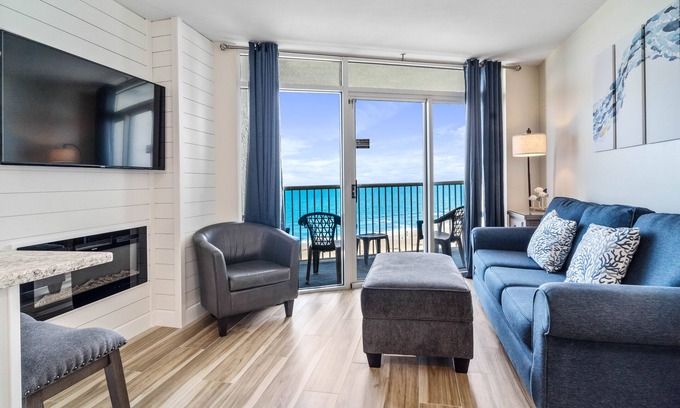 Arcadian Shores Apartamento | Fireplace & Direct Ocean Views! Cozy Winter Deals!