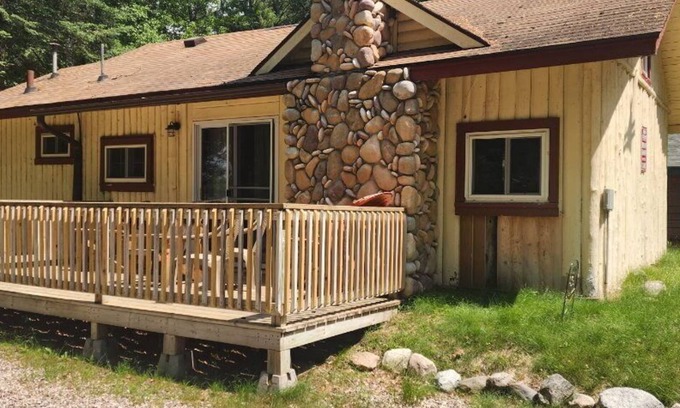 St Germain Cabina | Fireside Cabin on Little St. Germain Lake