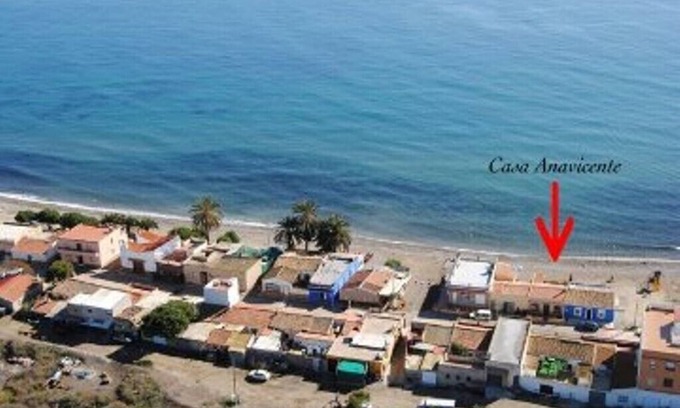 Calnegre y los Curas Casa | Casa de pescadores en la playa con vistas al mar. ¡Vive la experiencia Puntas en España!