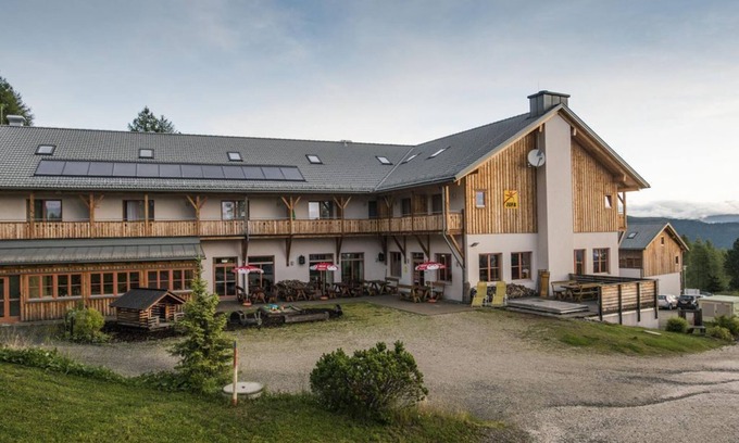 Albeck Casa | Five-bed room, bathroom, WC, 1 bedroom - JUFA Hotel Hochrindl*