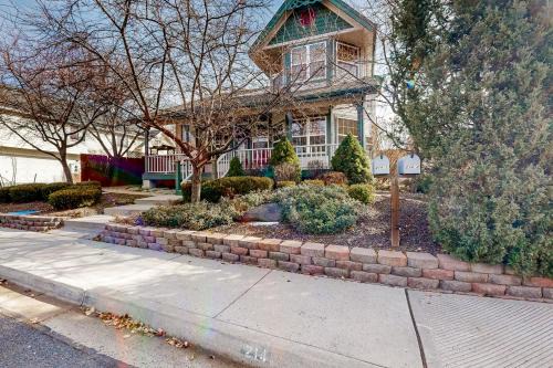 Flagstaff Casa | Flagstaff Fantasy - Main House