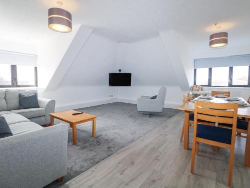 Littlehampton Casa | Flat 35 - Marine Court