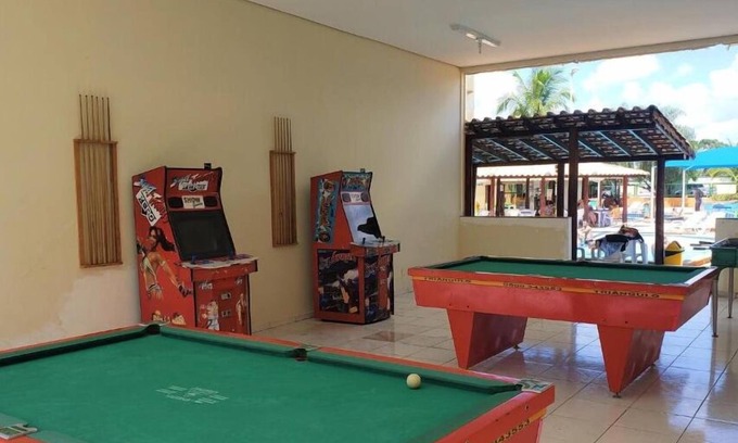 J Jeriquara Apartamento | Flat in Thermas Place with 7 thermal and cold pools, parking