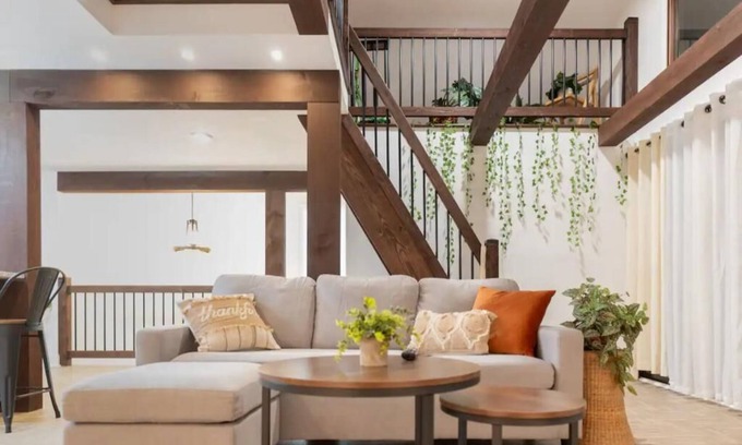 Fletcher Casa | Fletcher NC Getaway