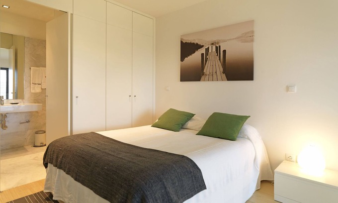 Senhora da Hora Apartamento | FLH Porto Charming Flat