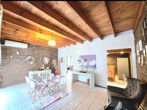 Vanderbijlpark Casa | Flora Gardens guest house