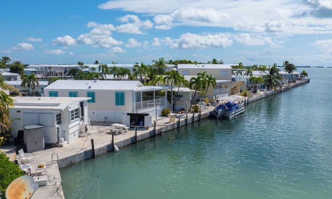 Cudjoe Key Casa | Florida Keys Canal-Front 2BR/2BA w/ 35' Seawall, Dock & Spacious Comfort