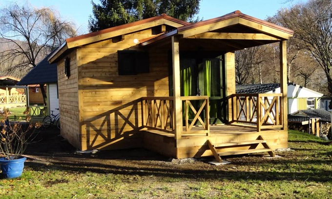 Ranspach Chalet De Esquí | Flower Camping Les Bouleaux **** - Chalet CONFORT+ 24 m2 (2 bedroom) + covered terrace 4 people