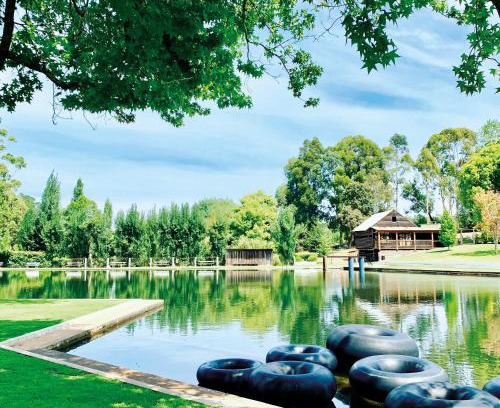 Jardee Chalet De Esquí | Fonty's Pool Caravan Park and Chalets
