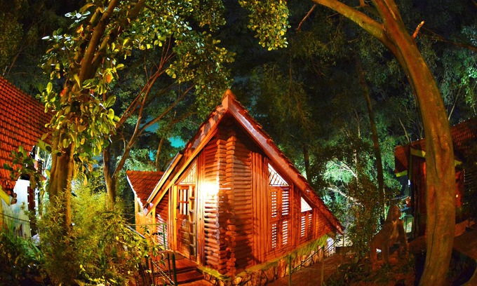 Bukoto Hotel | Forest Cottages