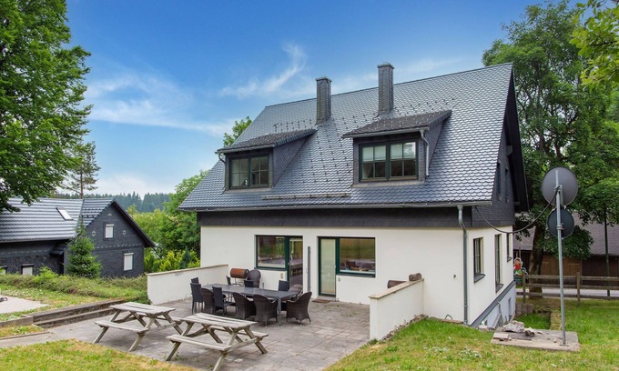 Friedrichshoehe Casa | Feriendomizil mit Garten und Terrasse