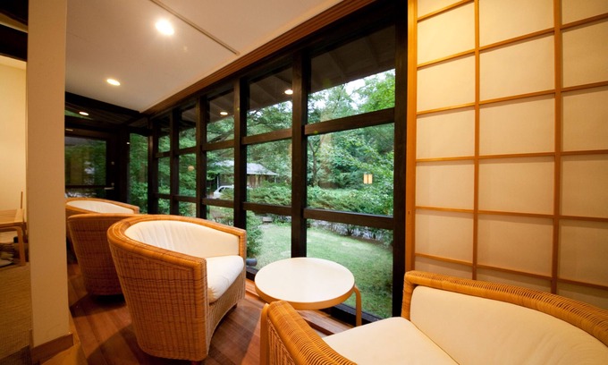 Yufu Hotel | Forest Inn Born