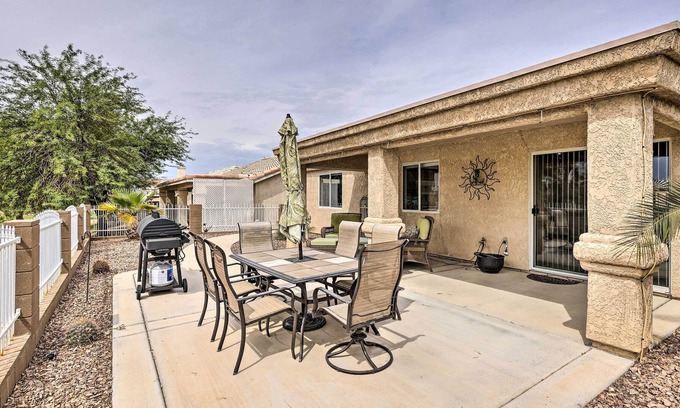 Fort Mohave Casa | Fort Mohave Desert Oasis w/ Golf Course Views