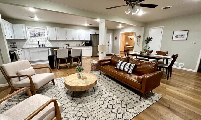 Fort Smith Casa | Fort Smith / Nurses, Ebbing, TDY / Furnished 4 BR