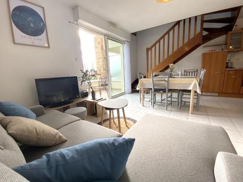 Fouesnant Apartamento | Fouesnant Beg Meil, duplex au coeur du village, à 450 m de la plage
